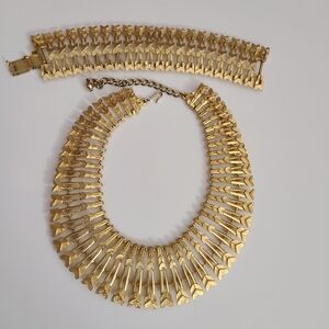 Vintage Couture Set Necklace Bracelet Trifari ? MCM 50's 60's Gold Matte Estate